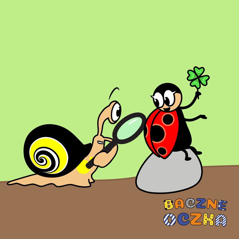 Lienka sedí na šedom kameni so štvorlístkom v ruke. Slimák sa díva na jej bodky cez obrovskú lupu, ktorú drží v jednom z tykadiel. Pozadie tvoria zelená a hnedá plocha. V pravom dolnom rohu je pestrofarebný text Baczne oczka. 